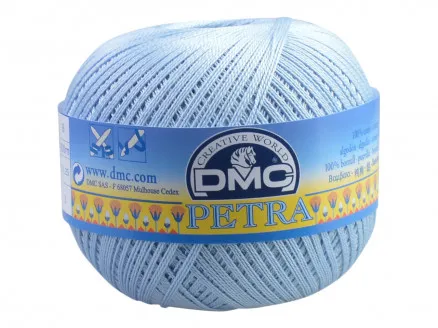DMC Petra No. 8 Horgolófonal Egyszínű 54518 Világoskék