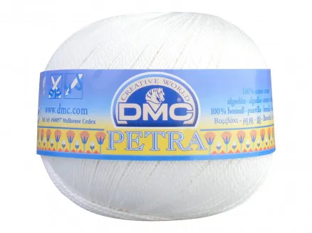 DMC Petra No. 8 Horgolófonal Egyszínű 54460 Nyersfehér