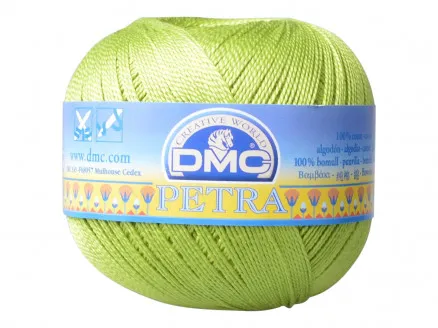 DMC Petra No. 5 Horgolófonal Egyszínű 5907 Almazöld